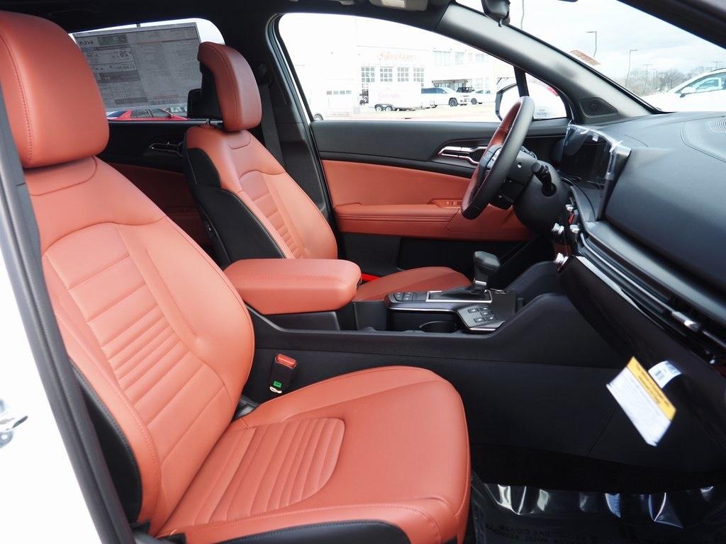 new 2026 Kia Sportage car, priced at $40,250