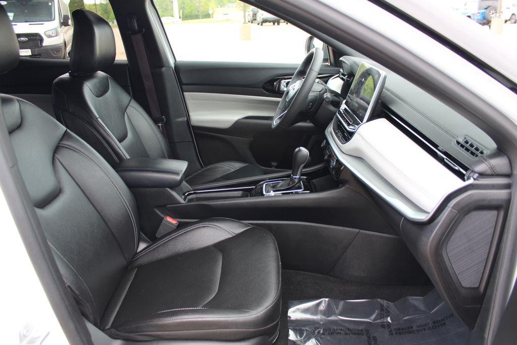 used 2025 Jeep Compass car, priced at $25,885