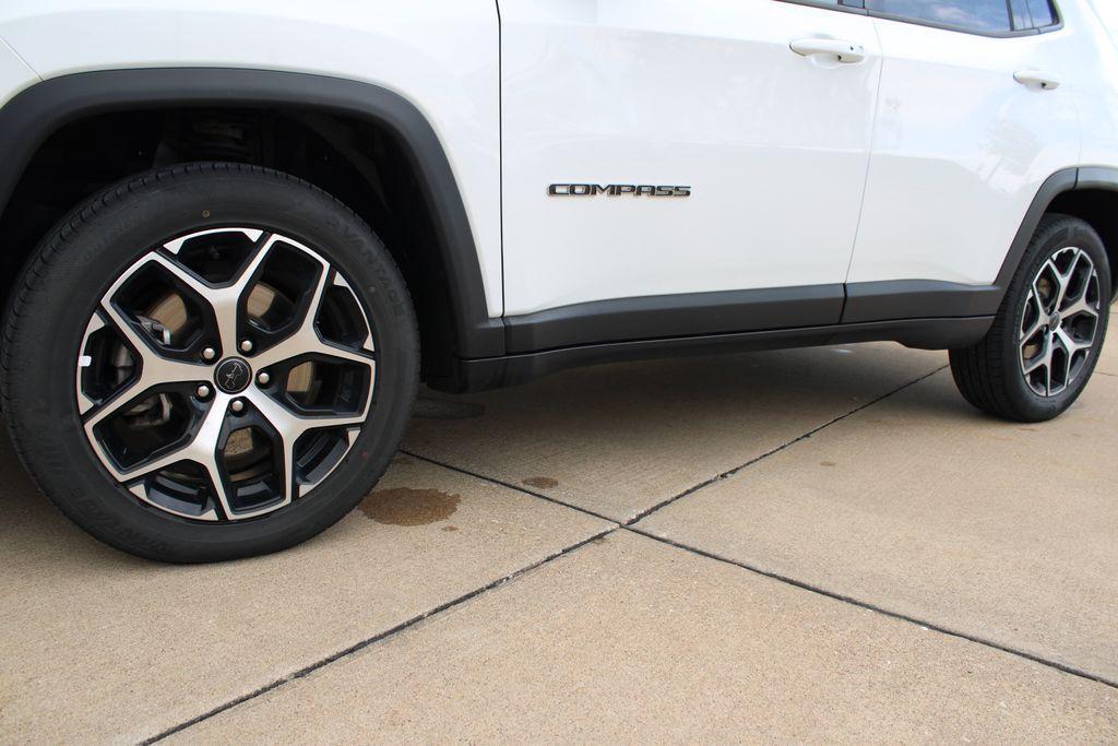 used 2025 Jeep Compass car, priced at $25,885
