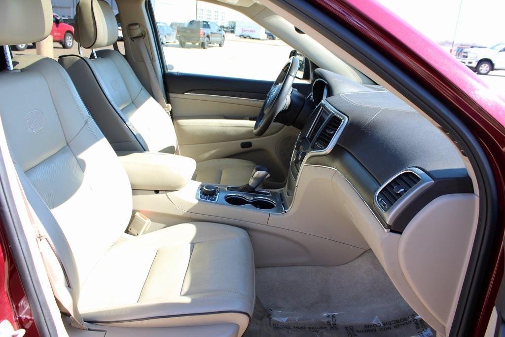 used 2018 Jeep Grand Cherokee car, priced at $17,885