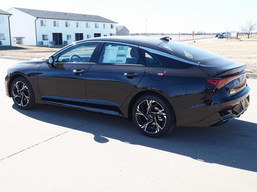 new 2026 Kia K5 car, priced at $32,020