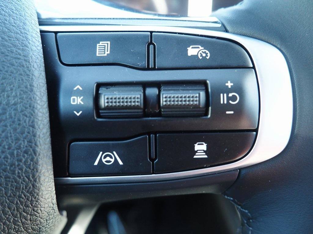 new 2026 Kia K5 car, priced at $32,020