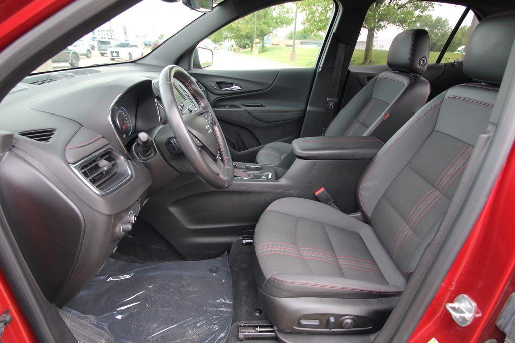 used 2022 Chevrolet Equinox car, priced at $26,237