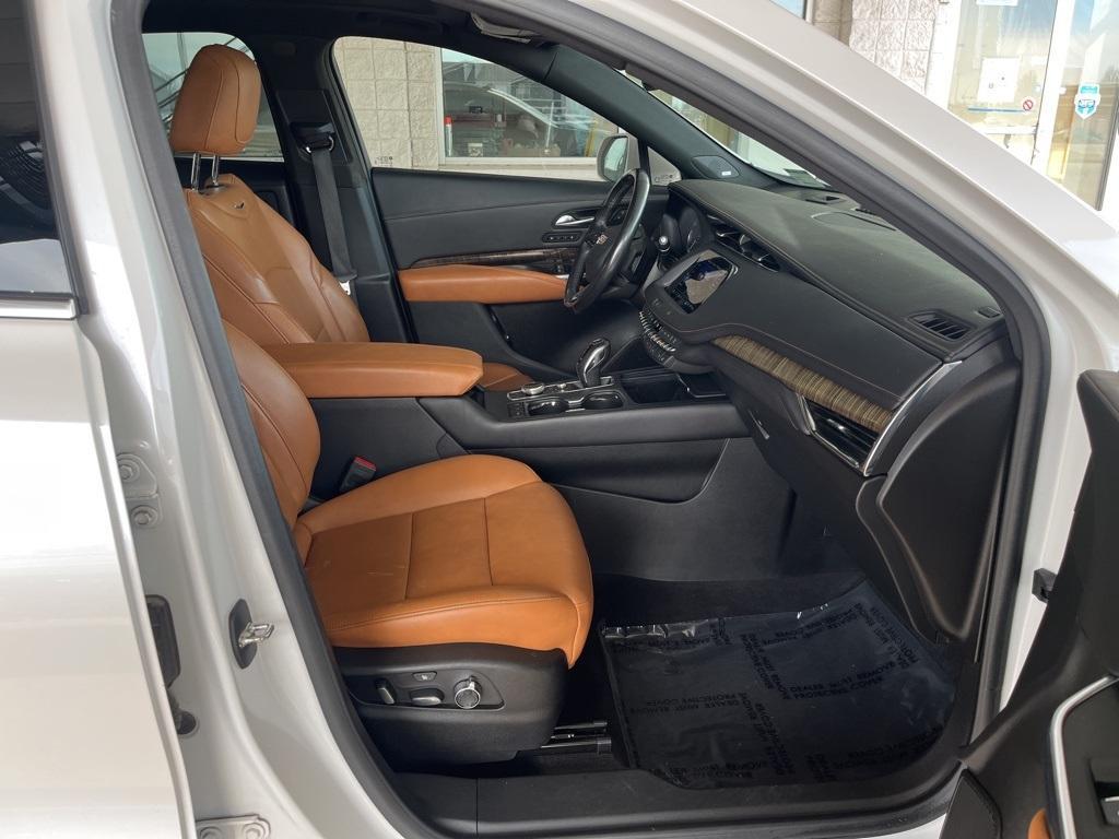 used 2019 Cadillac XT4 car, priced at $18,885