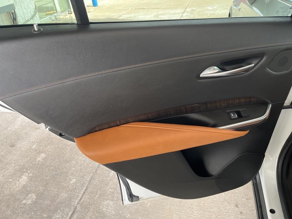 used 2019 Cadillac XT4 car, priced at $18,885