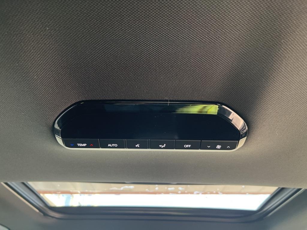 new 2027 Kia Telluride car, priced at $50,205