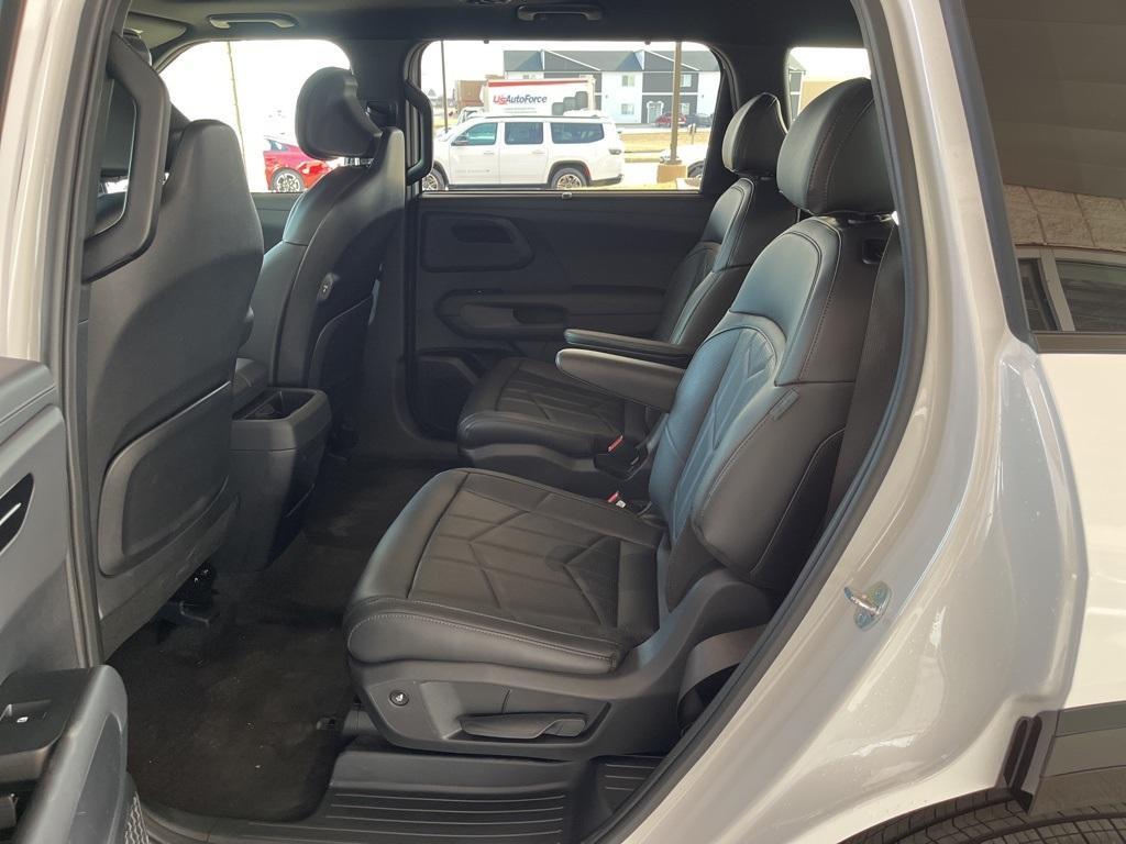 new 2027 Kia Telluride car, priced at $50,205