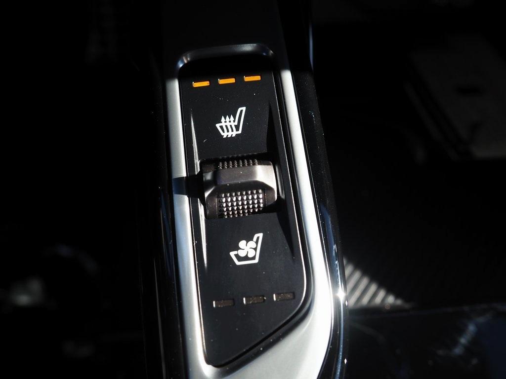 new 2026 Kia Sorento Hybrid car, priced at $49,395