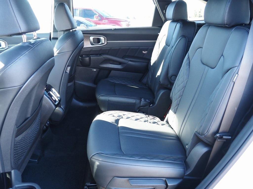new 2026 Kia Sorento Hybrid car, priced at $49,395