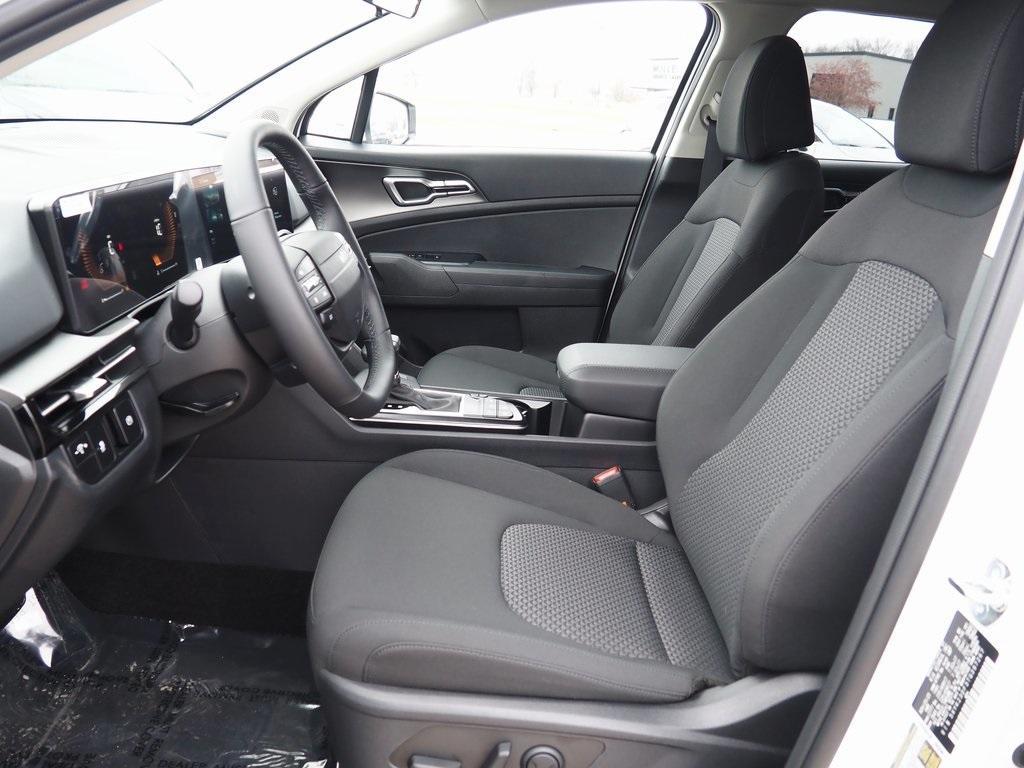 new 2026 Kia Sportage car, priced at $31,650