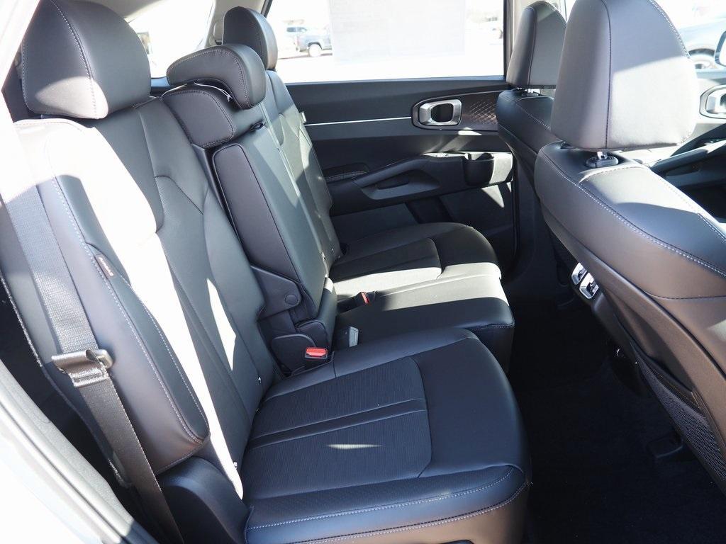 new 2026 Kia Sorento car, priced at $38,845