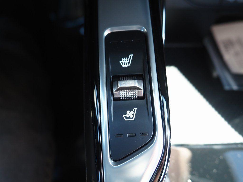 new 2026 Kia Sorento Hybrid car, priced at $48,950