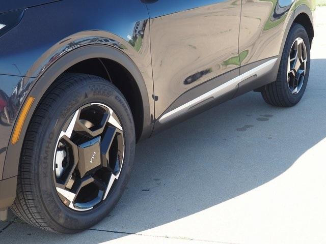 new 2026 Kia Sportage car, priced at $35,220