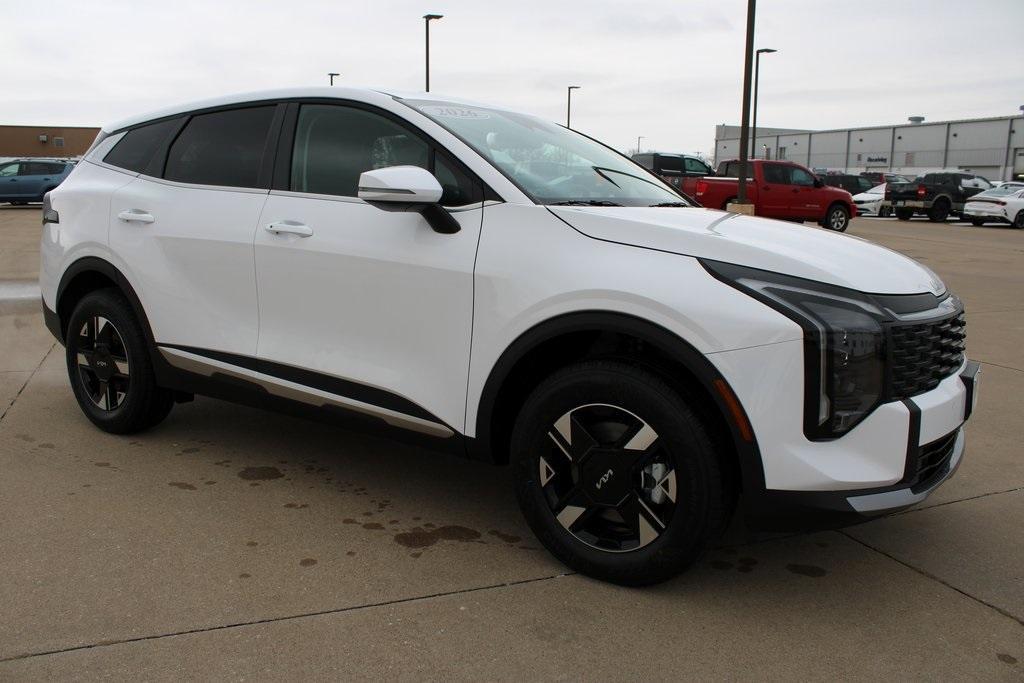 new 2026 Kia Sportage car, priced at $33,600