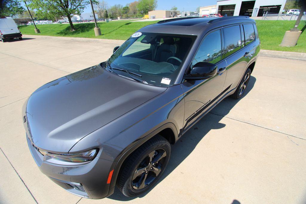 new 2026 Jeep Grand Cherokee L car, priced at $47,970