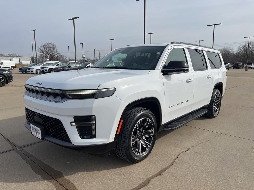 new 2026 Jeep Grand Wagoneer L car, priced at $75,330