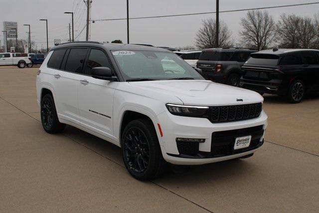 new 2025 Jeep Grand Cherokee L car, priced at $57,400