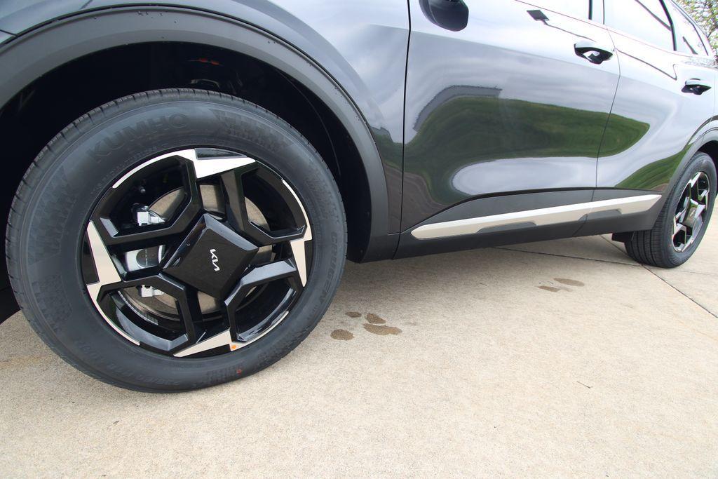 new 2026 Kia Sportage car, priced at $32,285