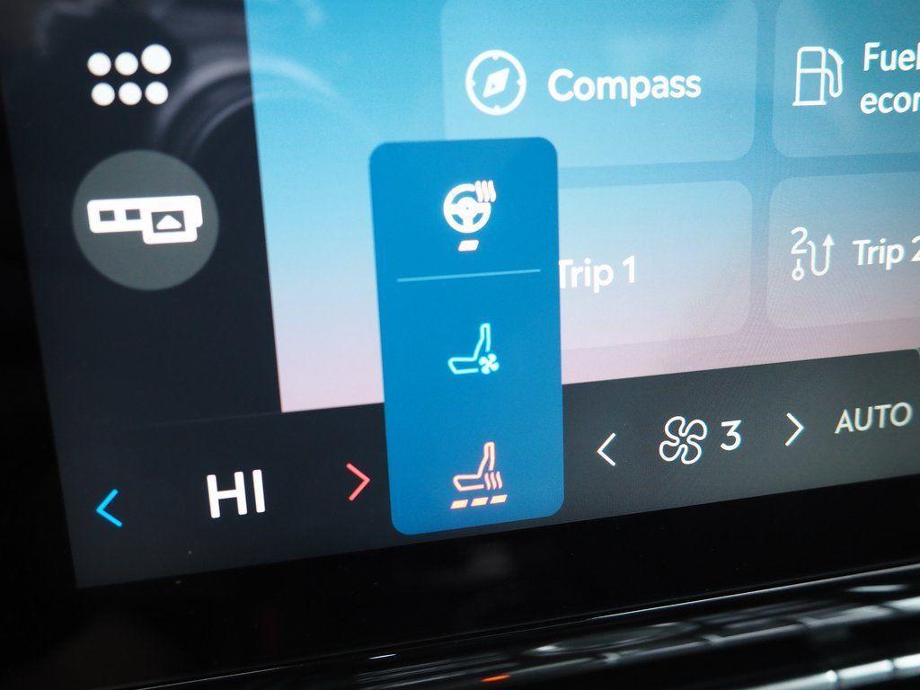 new 2026 Lincoln Nautilus car, priced at $70,492