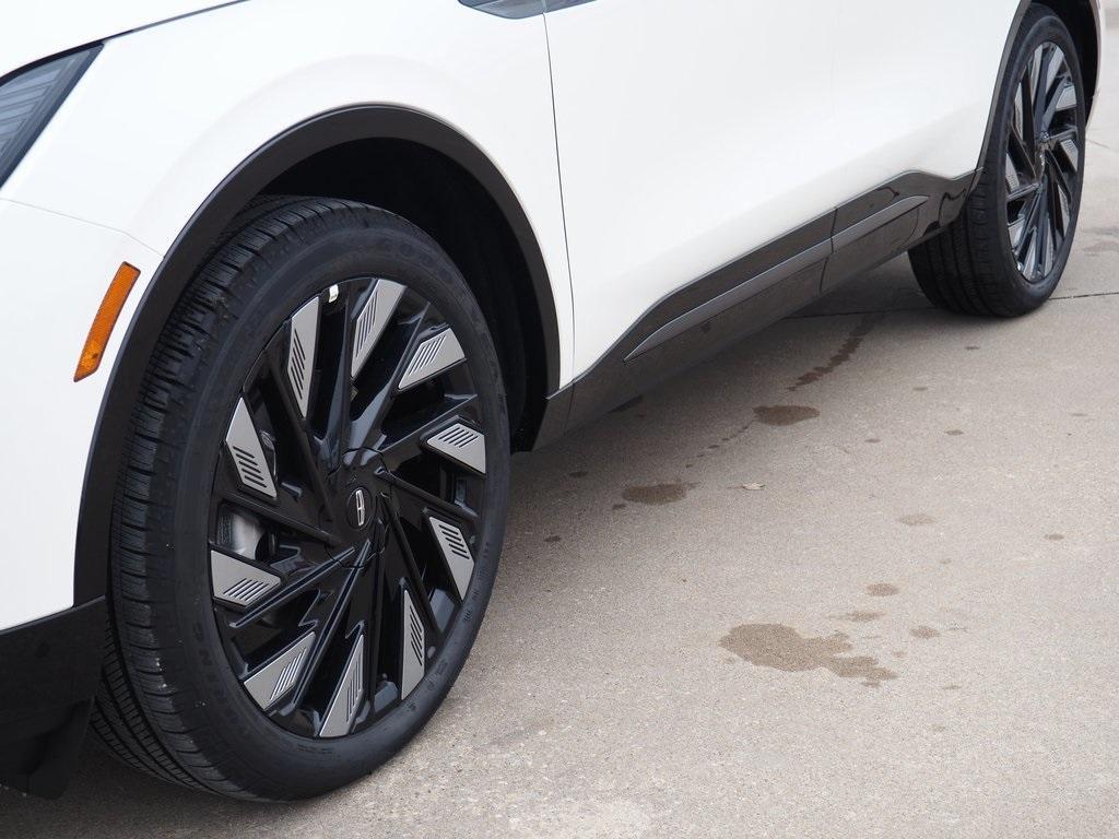 new 2026 Lincoln Nautilus car, priced at $70,992