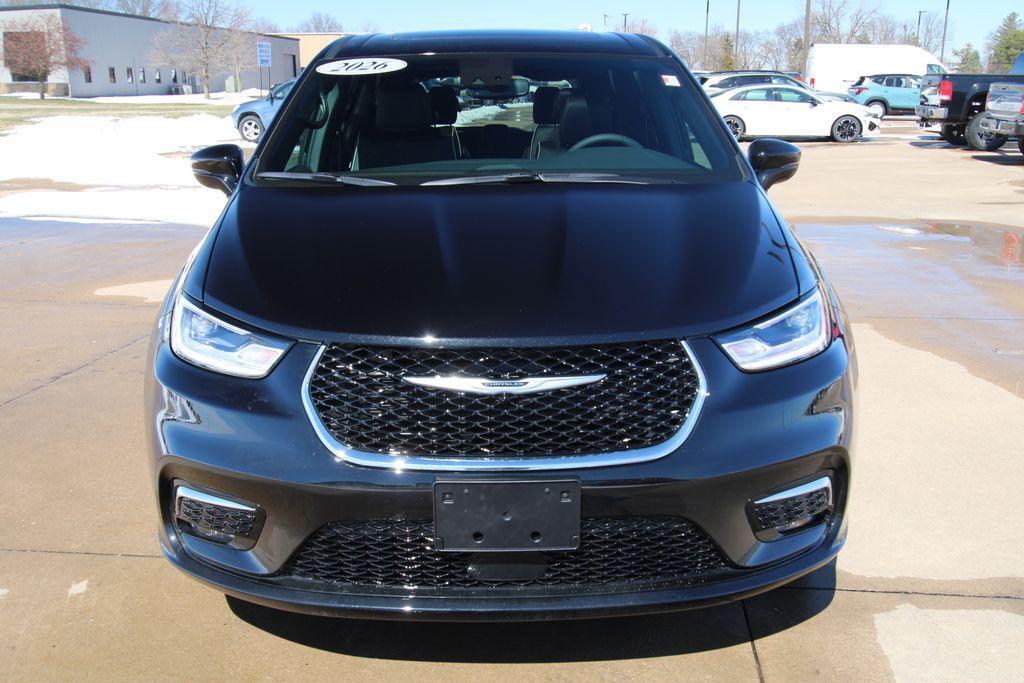 new 2026 Chrysler Pacifica car