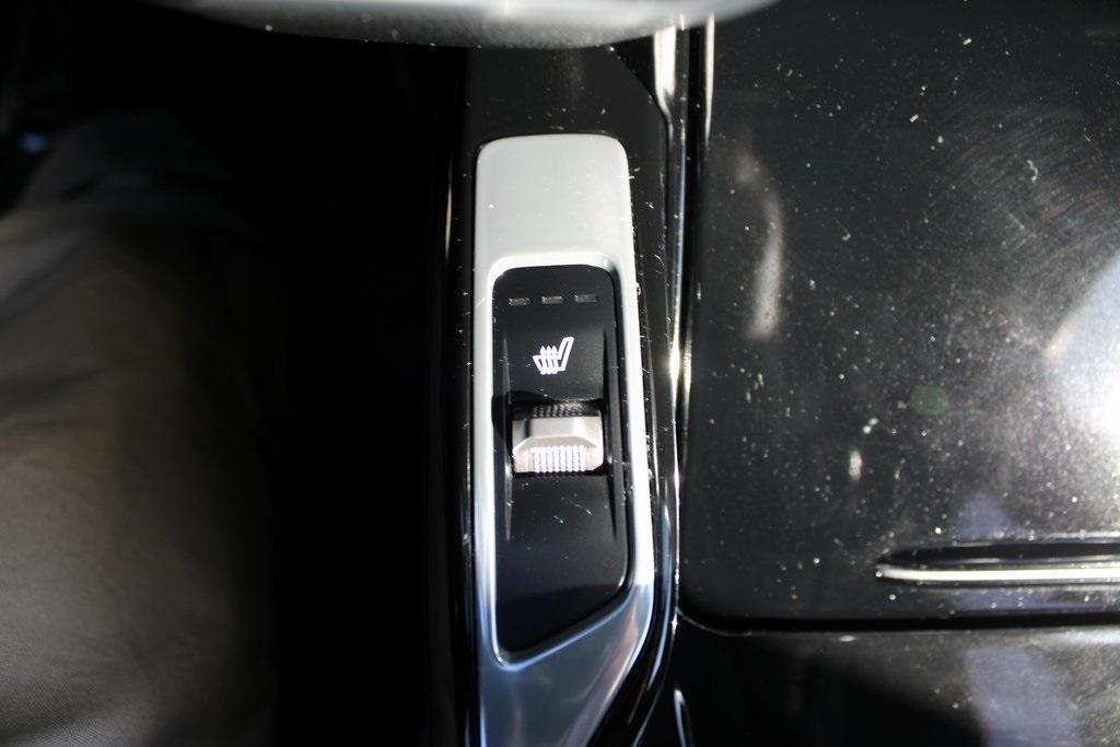 used 2023 Kia Sorento car, priced at $23,905