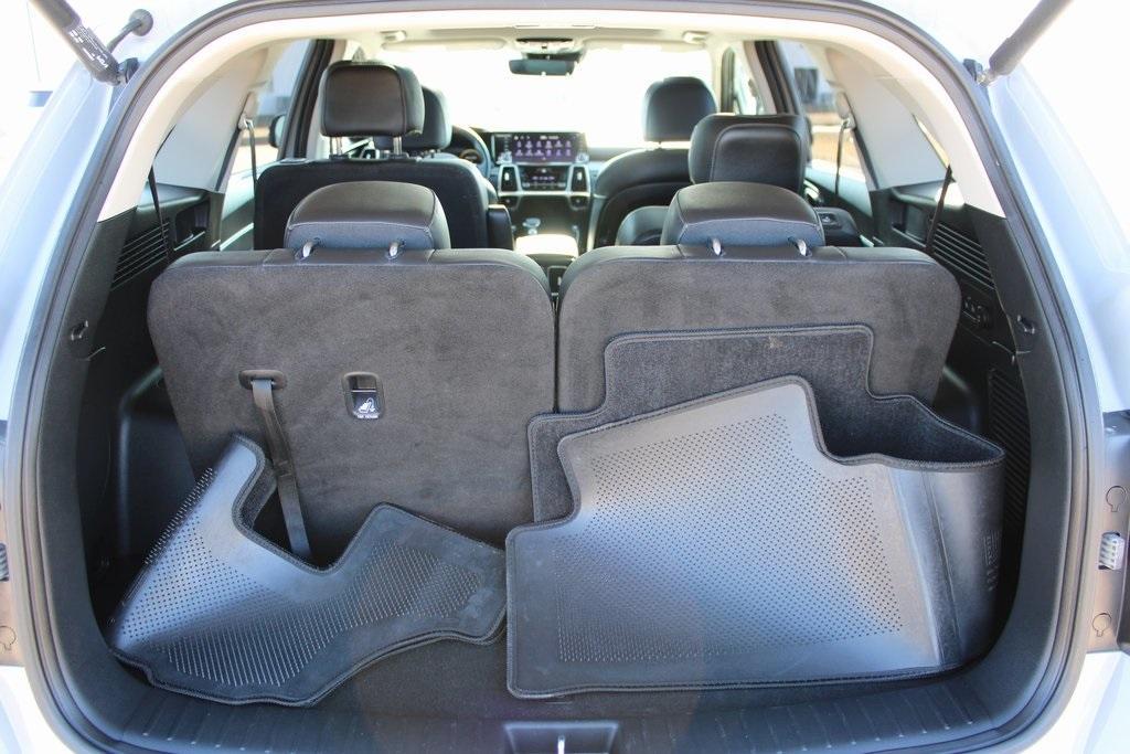 used 2023 Kia Sorento car, priced at $23,905