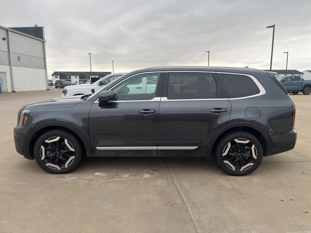 used 2023 Kia Telluride car, priced at $34,800