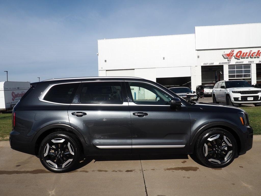 used 2023 Kia Telluride car, priced at $31,775