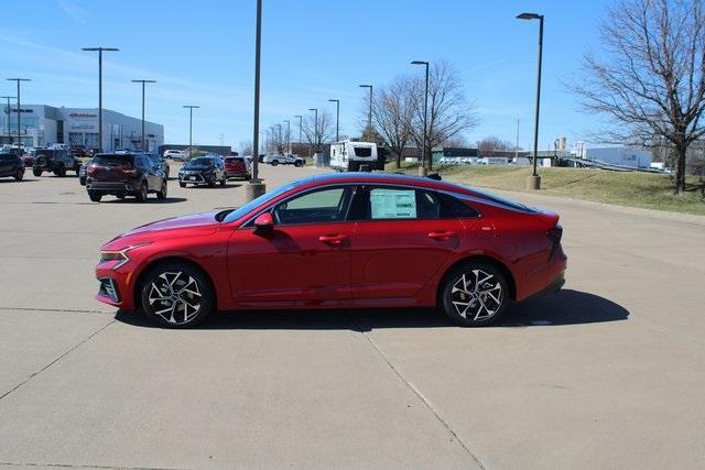 new 2025 Kia K5 car, priced at $36,325