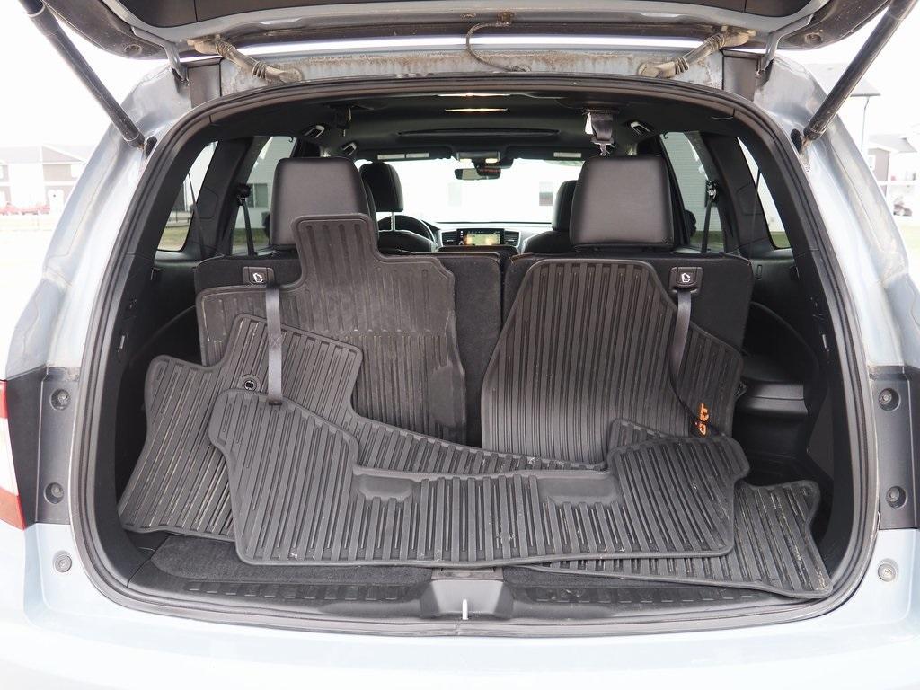 used 2022 Honda Pilot car, priced at $28,775