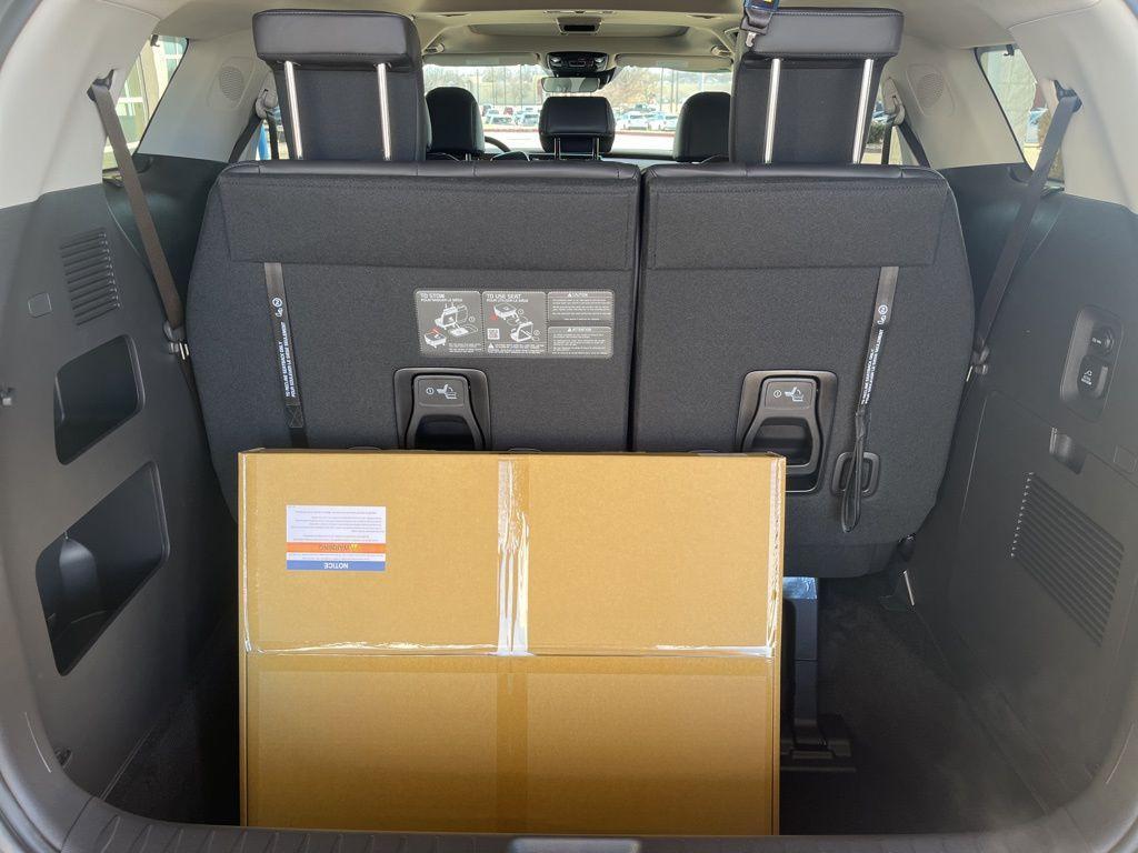new 2026 Kia Carnival car, priced at $49,395