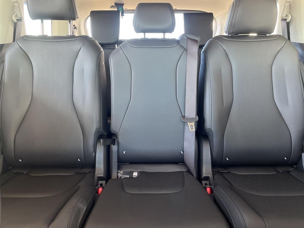 new 2026 Kia Carnival car, priced at $49,395