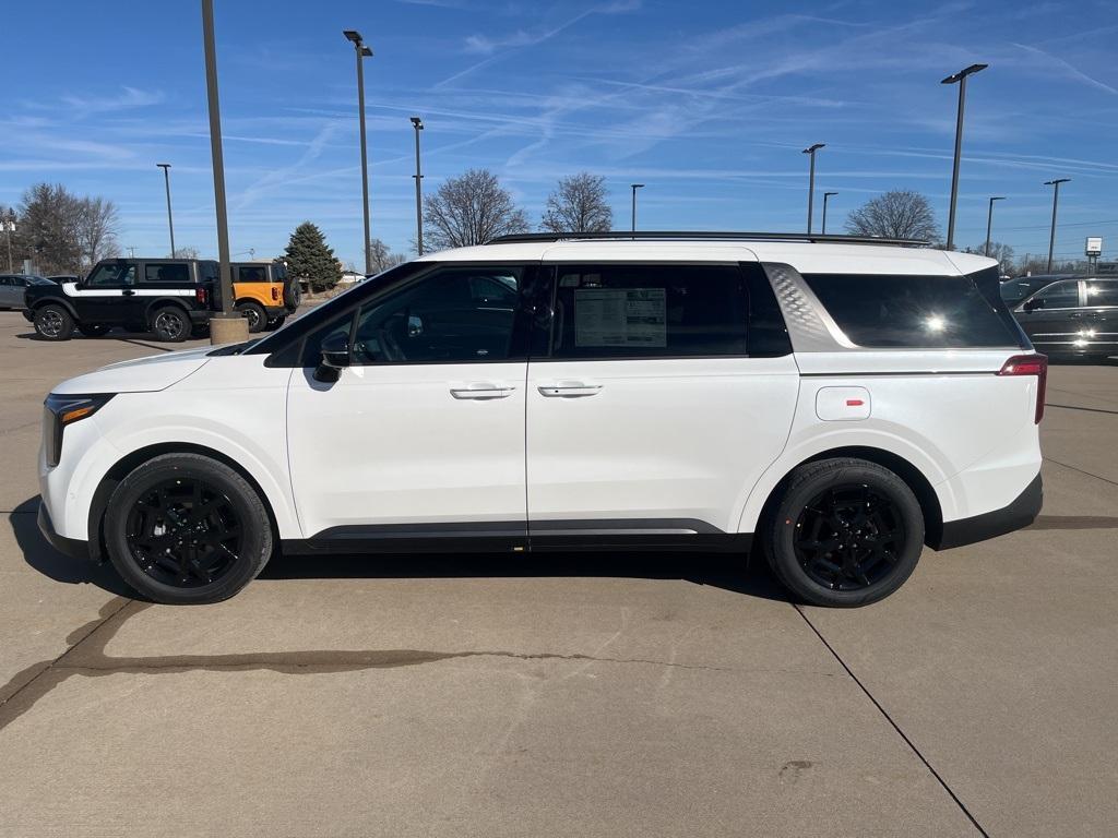 new 2026 Kia Carnival car, priced at $49,395