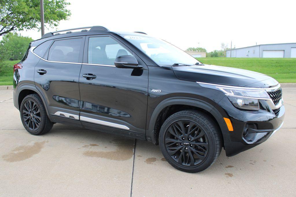 used 2023 Kia Seltos car, priced at $23,111