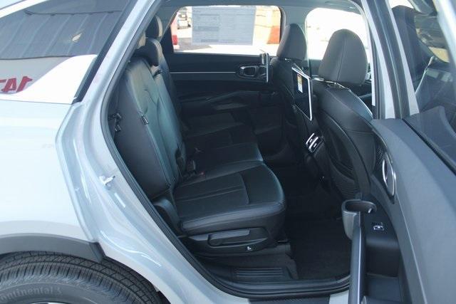 new 2025 Kia Sorento car, priced at $40,295