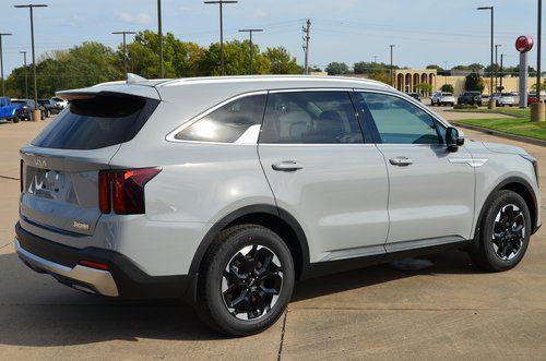 new 2026 Kia Sorento car, priced at $40,840
