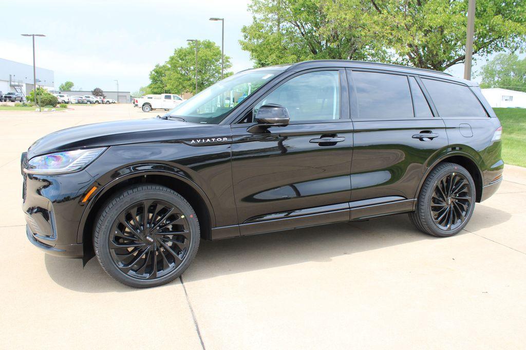 new 2026 Lincoln Aviator car, priced at $76,256