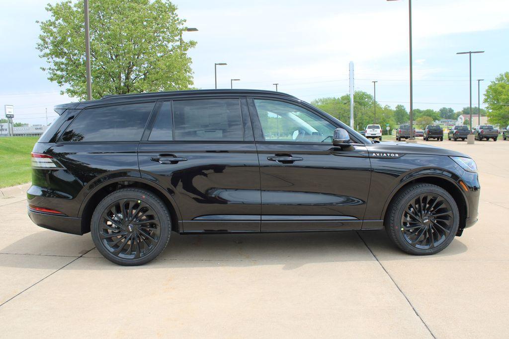 new 2026 Lincoln Aviator car, priced at $76,256