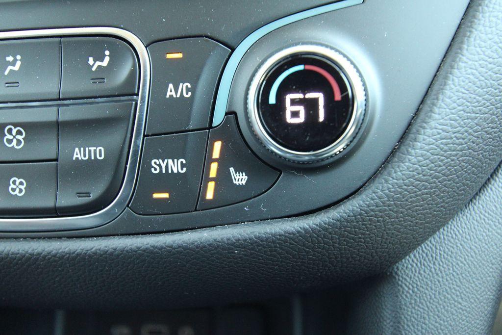 used 2023 Chevrolet Equinox car, priced at $23,850