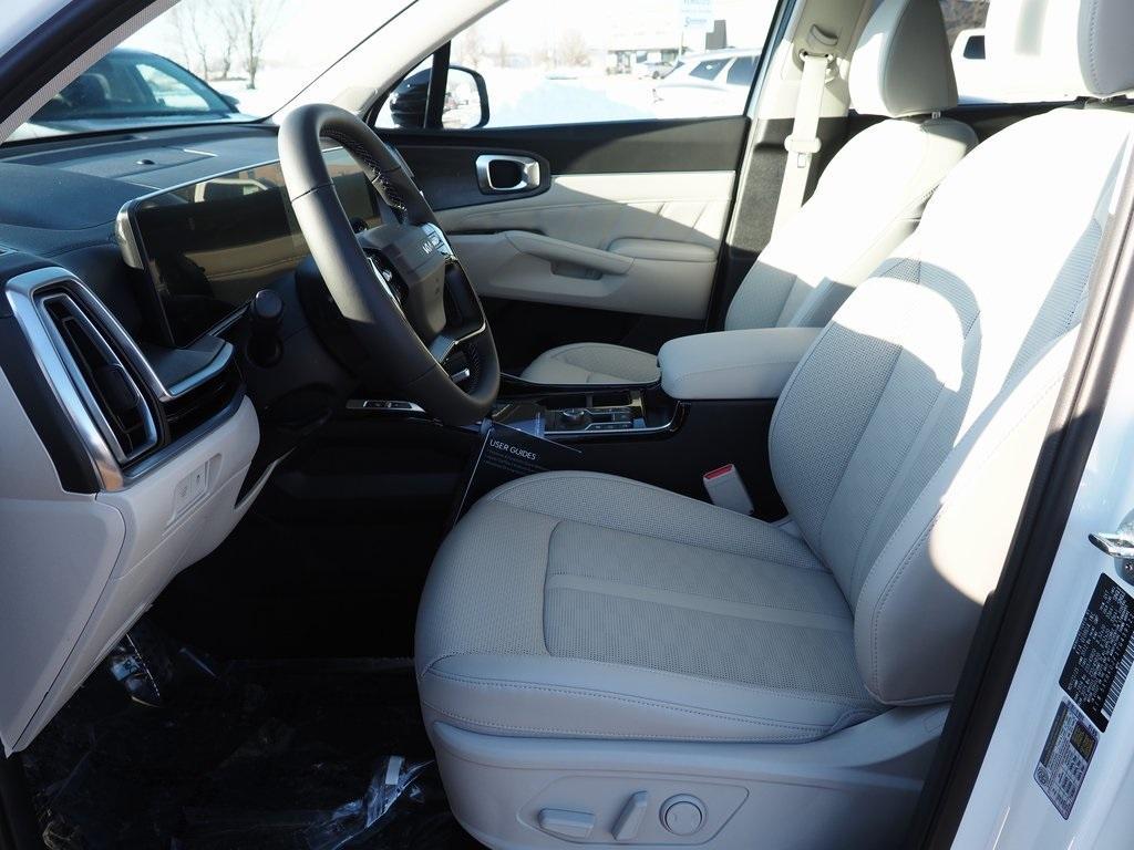new 2026 Kia Sorento car, priced at $46,095