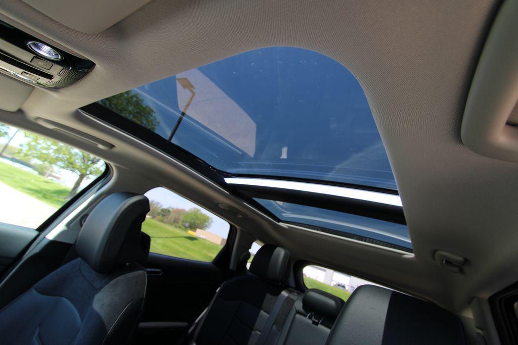 new 2026 Kia Sportage car, priced at $38,085