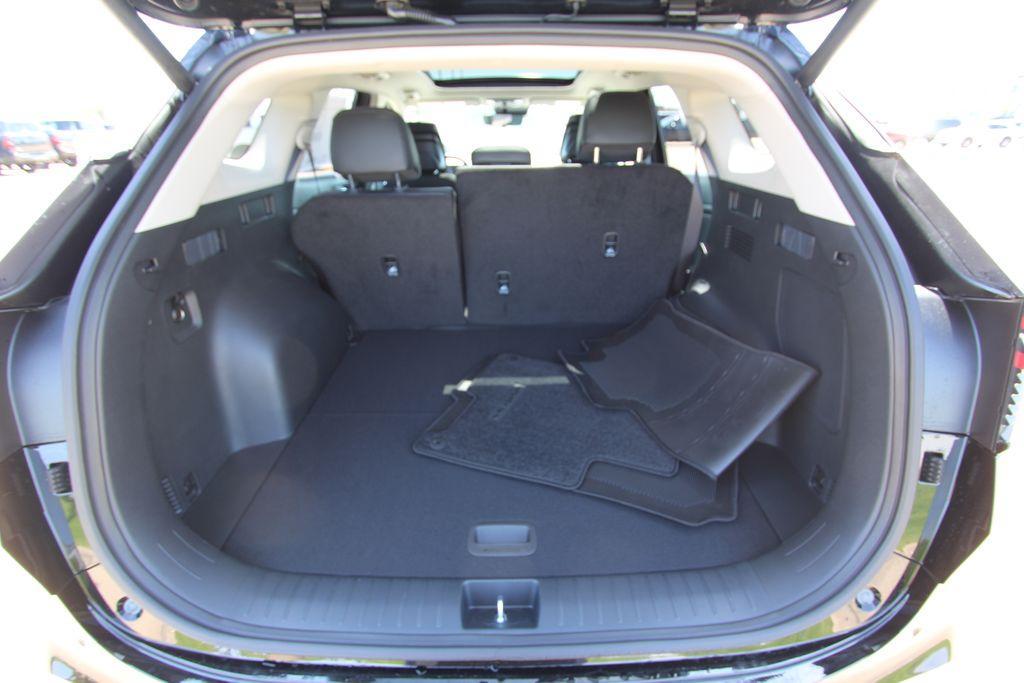 new 2026 Kia Sportage car, priced at $38,085