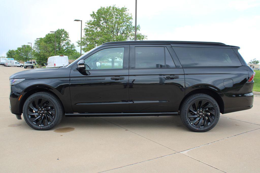 new 2026 Lincoln Navigator L car, priced at $101,328