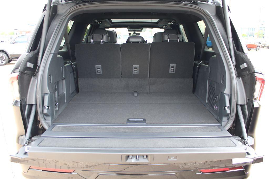 new 2026 Lincoln Navigator L car, priced at $101,328
