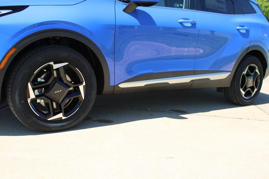 new 2026 Kia Sportage car, priced at $34,885