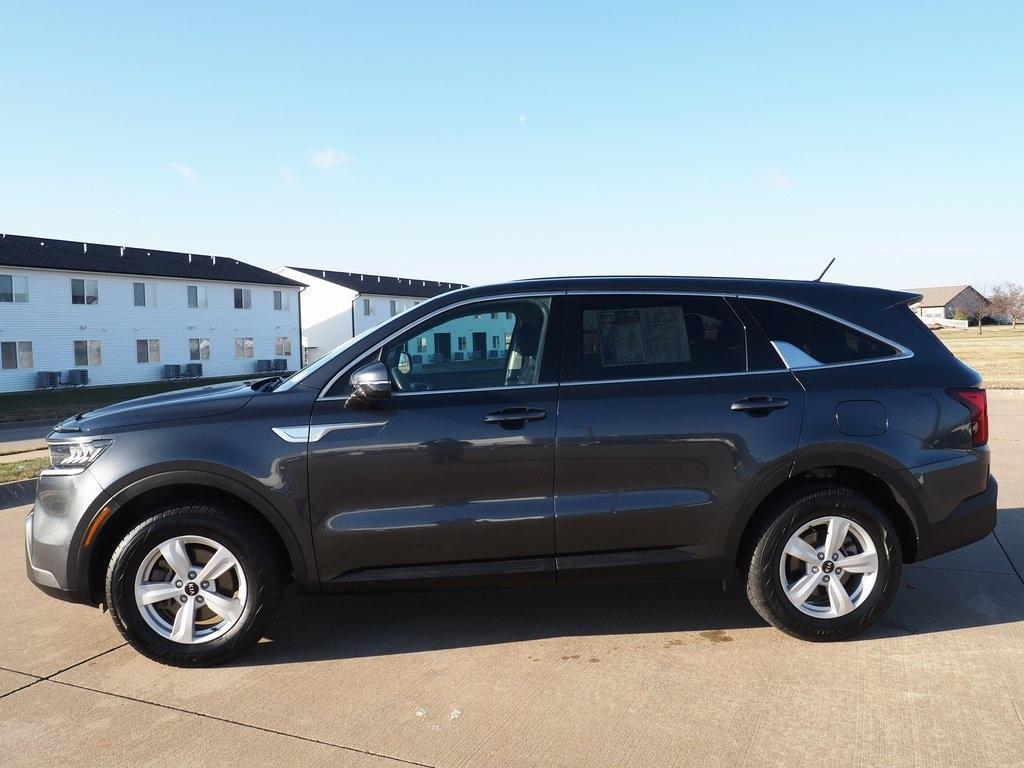 used 2021 Kia Sorento car, priced at $17,885