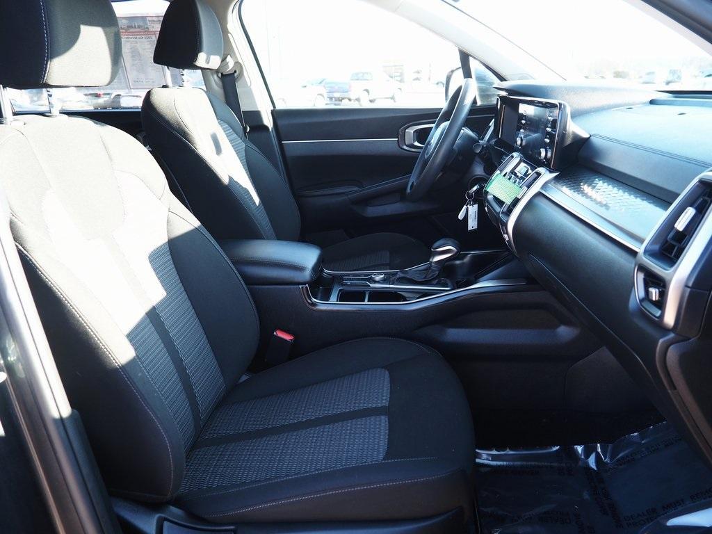 used 2021 Kia Sorento car, priced at $17,885