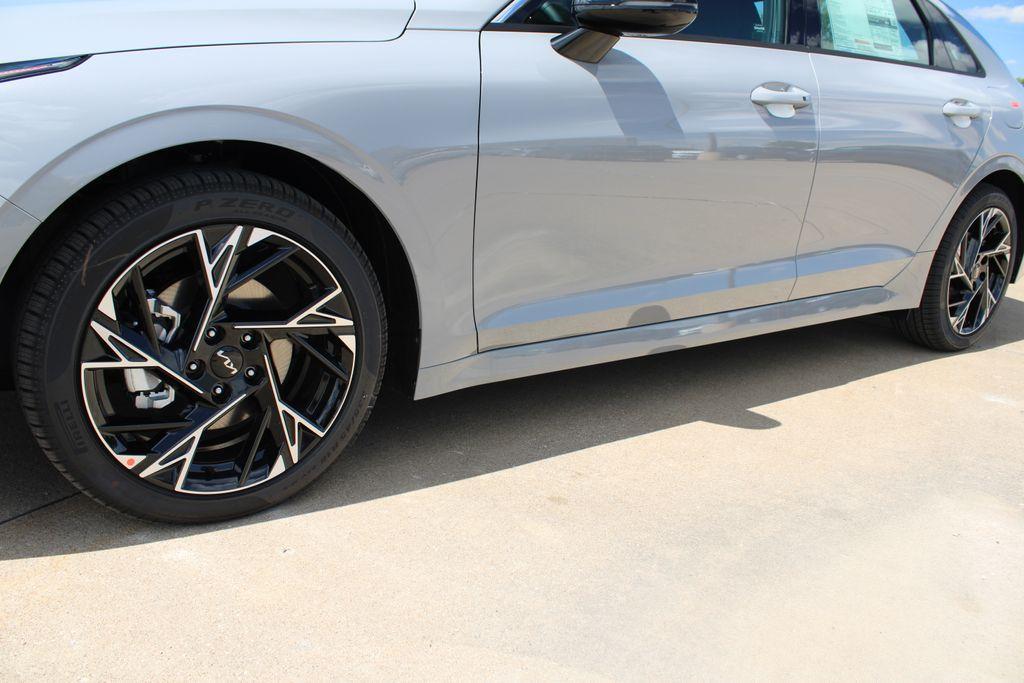 new 2026 Kia K5 car, priced at $32,030
