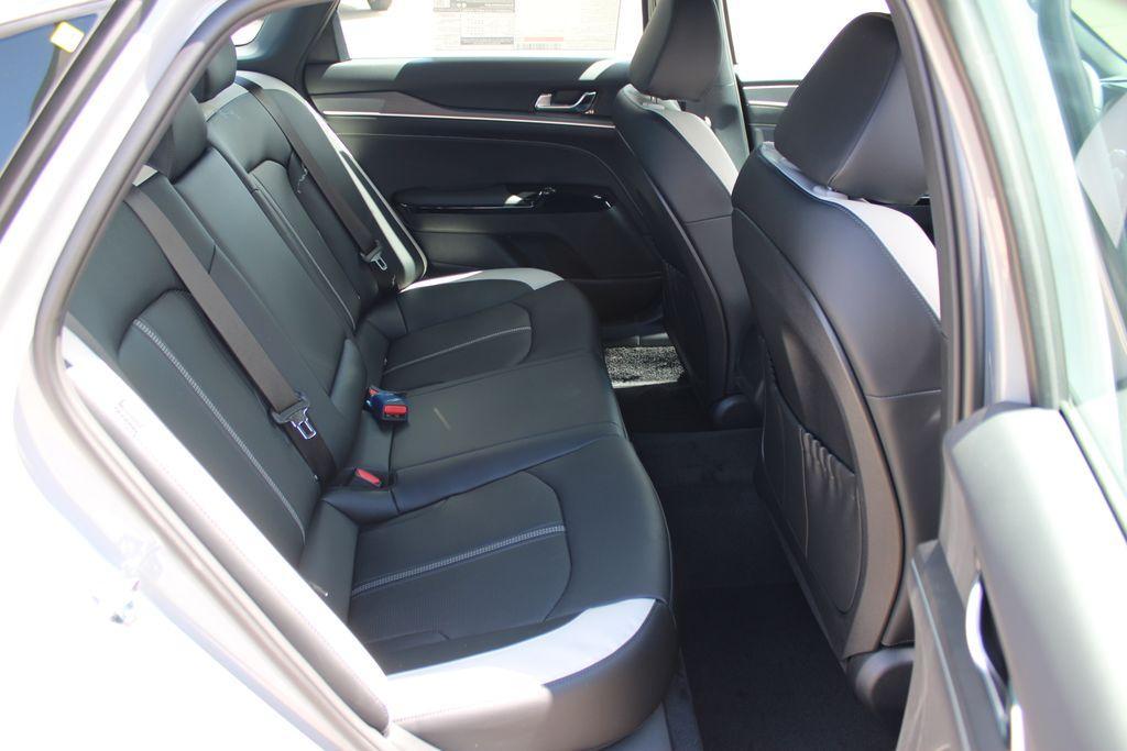 new 2026 Kia K5 car, priced at $32,030